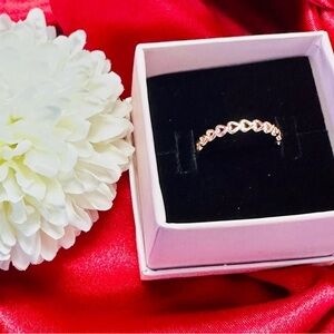Pandora 14K Rose Gold Plated Heart Band Ring – Size 55/7.5 – NIB